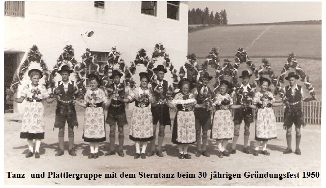 4. Tanz- und Plattlergruppe mit dem Sterntanz 1950